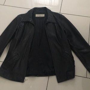 🖤 black leather jacket